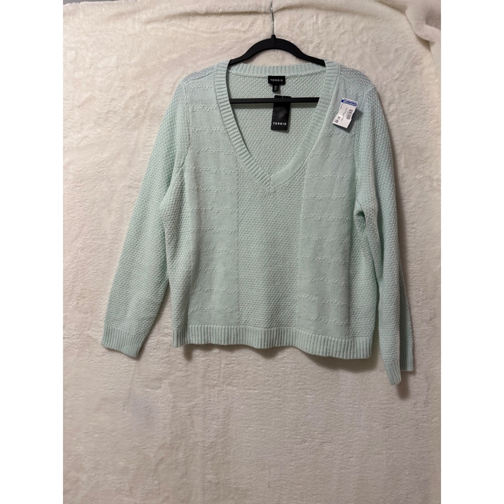 Torrid NWT Moonlight Jade V-Neck Textured Knit Sweater Plus Size 00 M/L 10